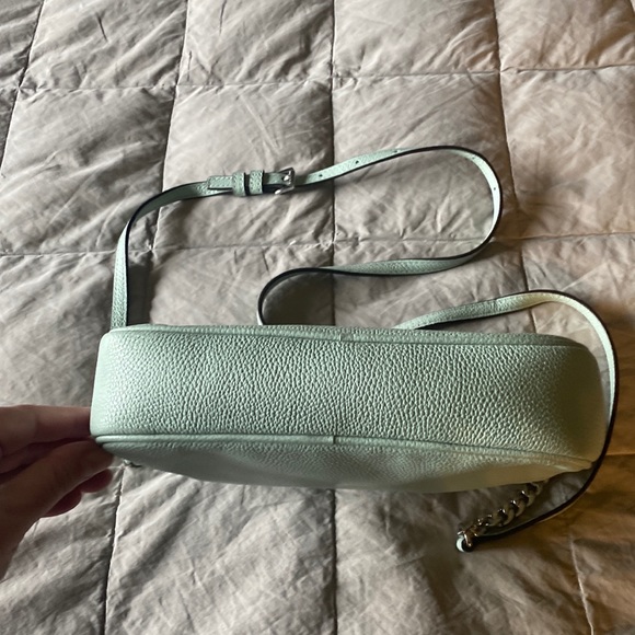 Michael Kors crossbody bag - Picture 3 of 11